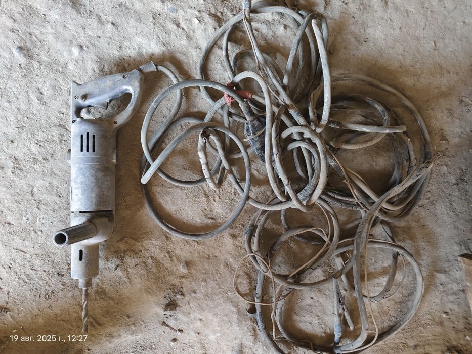 Дрель столярный 600.000