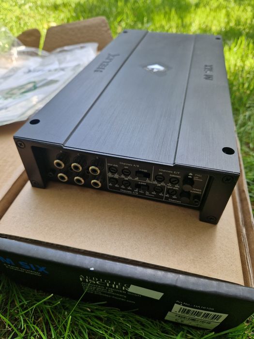 6 канален авто усилвател Class D за кола Helix стъпало за автомобил