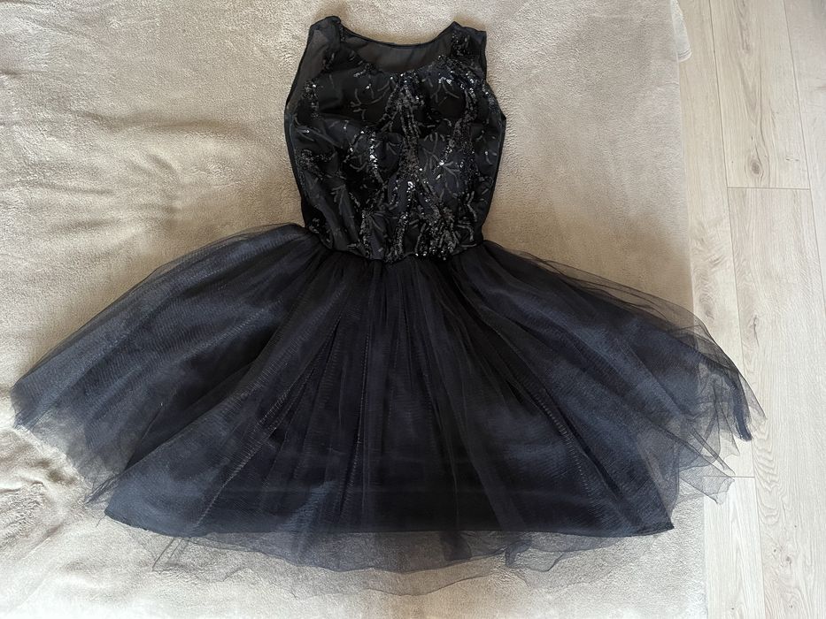 Rochie de ocazii cu tulle neagra