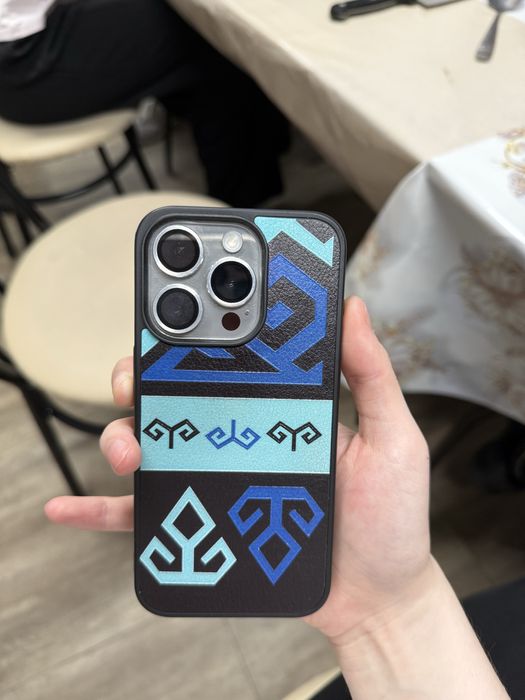 Iphone 15 pro ( телефон)