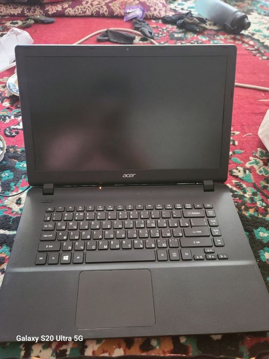 Noutbuk Acer sotiladi
