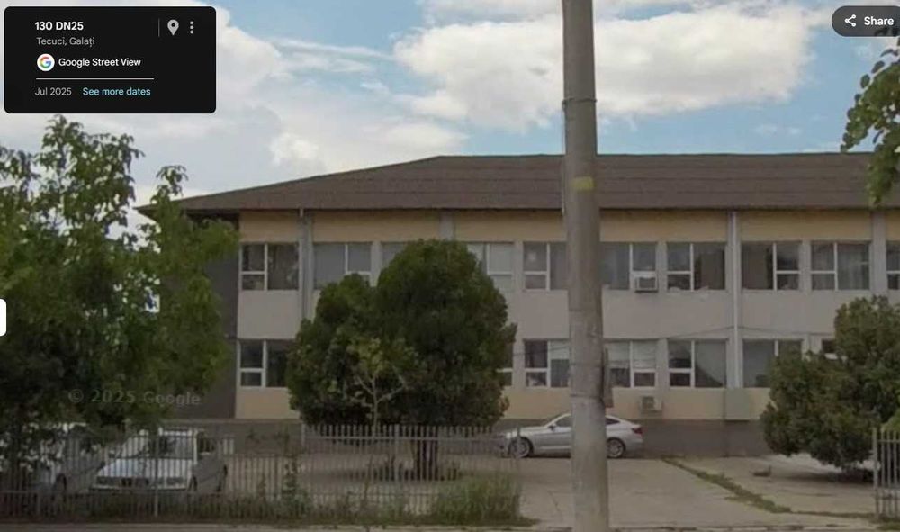 Inchirere cladire 178m2, P+E, 8 locuri parcare