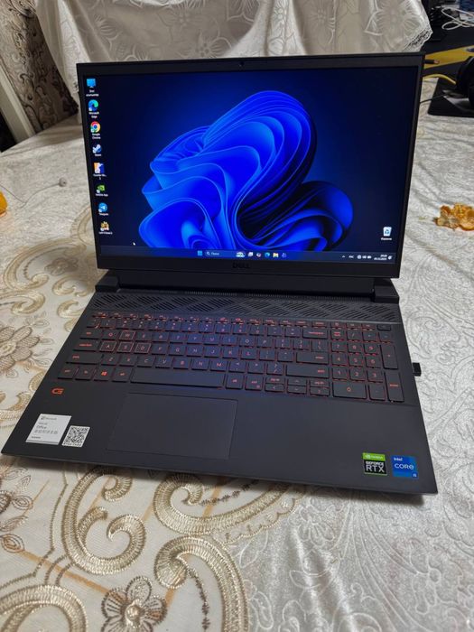Продам игровой ноутбук Dell g15 5511 в хорошем состоянии