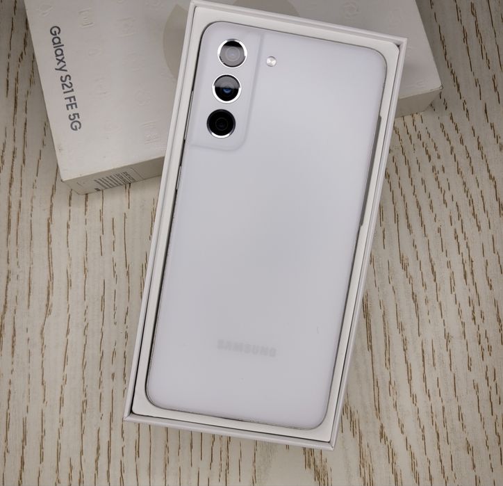 Samsung S21 FE  Vetnam