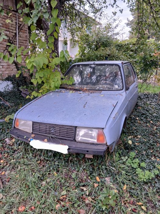 Vând Oltcit pentru piese