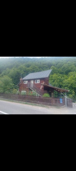 Vând Cabană la munte- Baraj Leșu