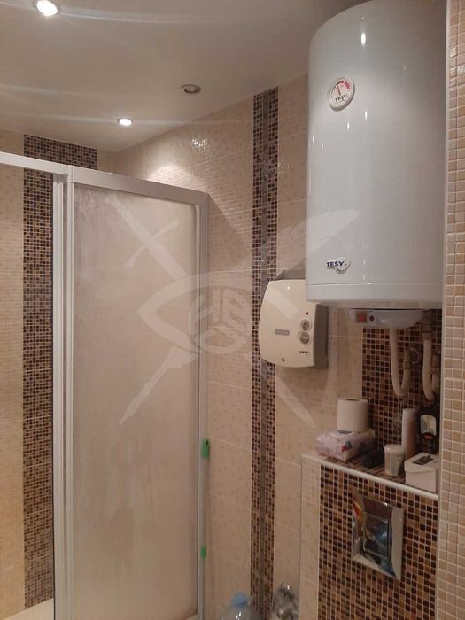 Продава се Тристаен апартамент в Варна, Галата - 120 кв.м за 1650 €/кв.м - Снимка #14