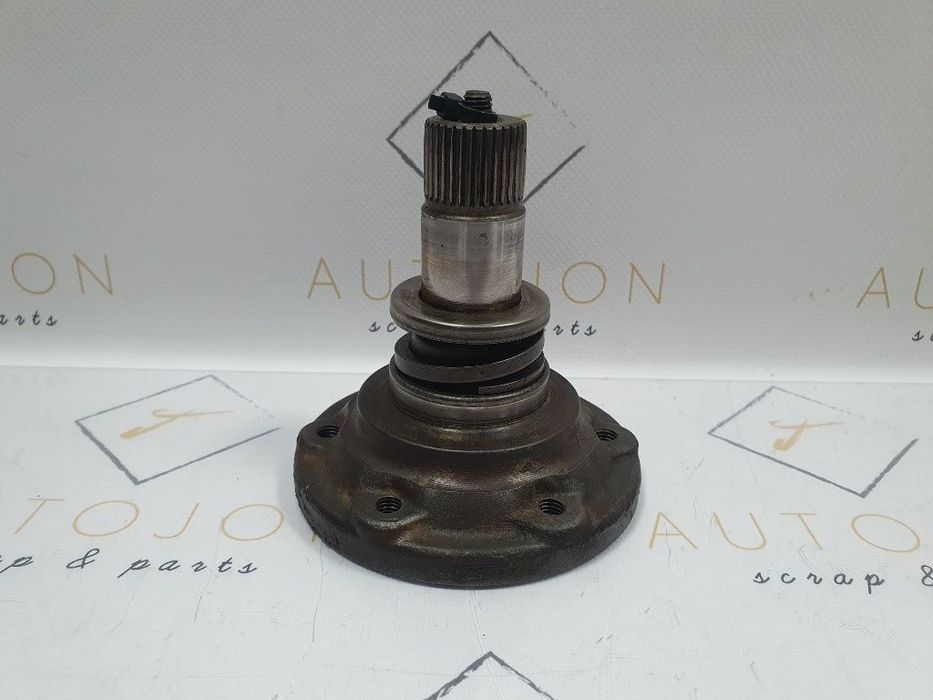 Flansa planetara din cutie stanga SEAT LEON II 1P1 2005 - 2013 1.9 TDI BXF  02A409355D