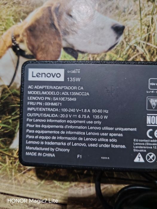 Оригинално зарядно за лаптоп леново