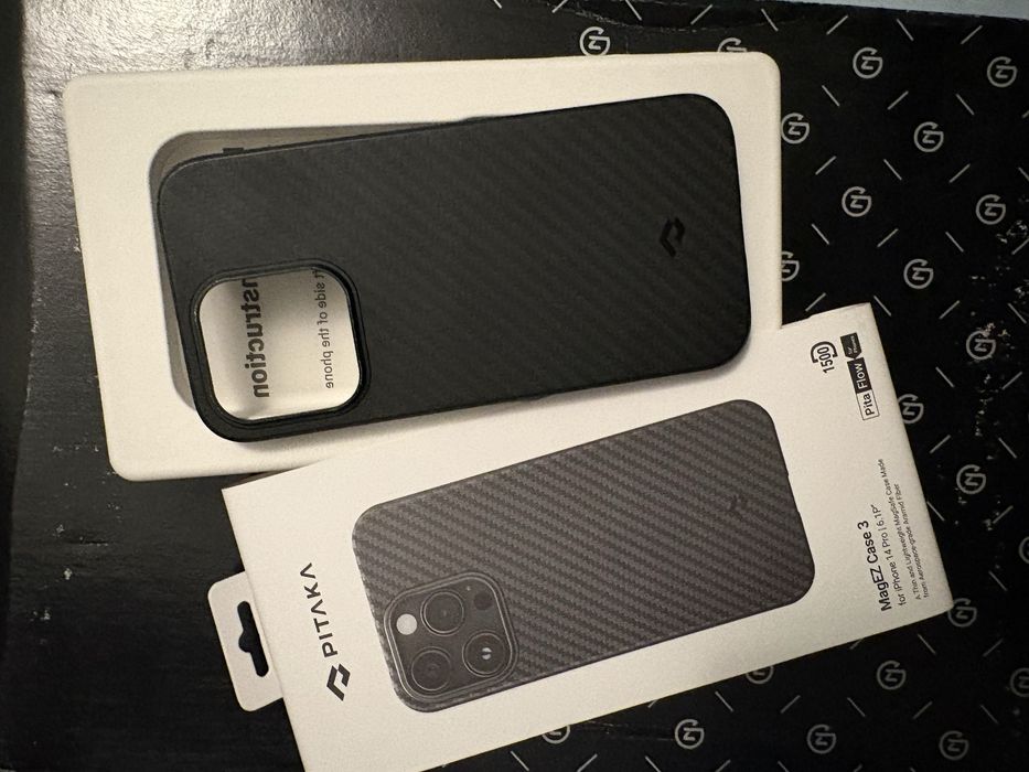Husă Pitaka MagEZ 3 Iphone 14 Pro