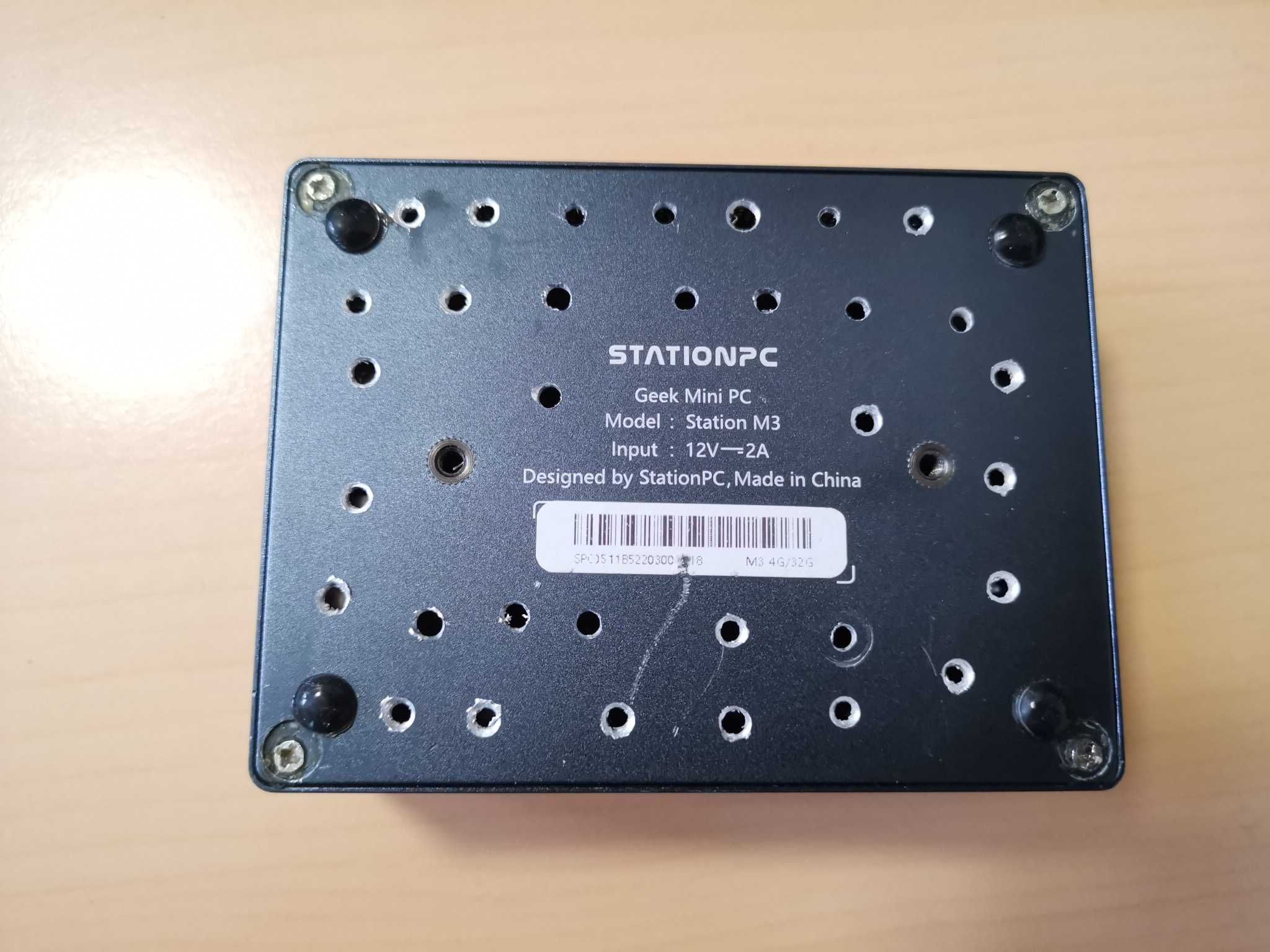 Mini PC Station M3, chipset Rockchip 3588S, foarte putin folosit.