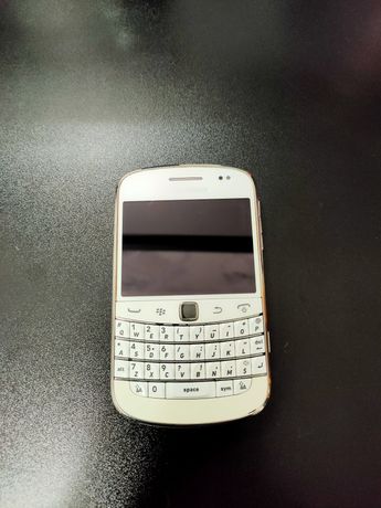 Blackberry Bold 900