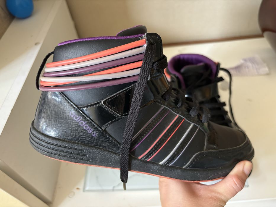 Промо цена !Маратонки Adidas NEO