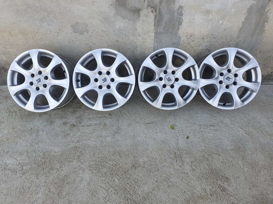 Перфектни Джанти без забележки 6×114,3×66 централен отвор