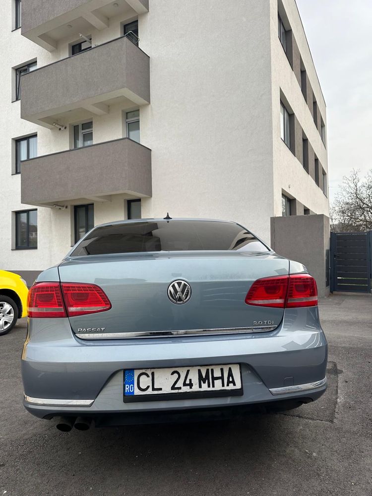 Volkswagen Passat 2011