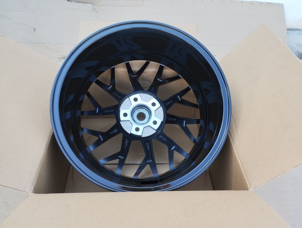 Jante 18 Volvo C30 C70 S40 S60 S80 V40 V50 V60 V90 XC40 XC60 XC70 XC90