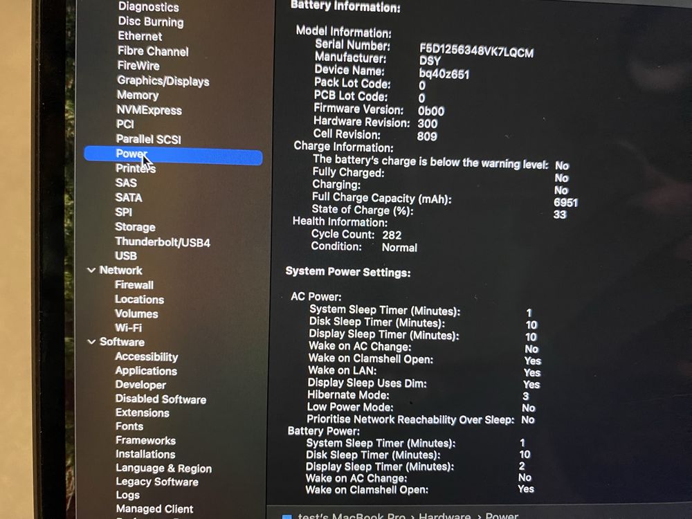 MacBook Pro 16” Touch Bar, 32 GB RAM, i7, 512GB SSD