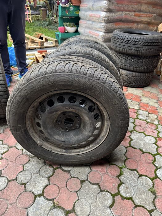 Jante Passat b8 r16 cu anvelope 215/60/16