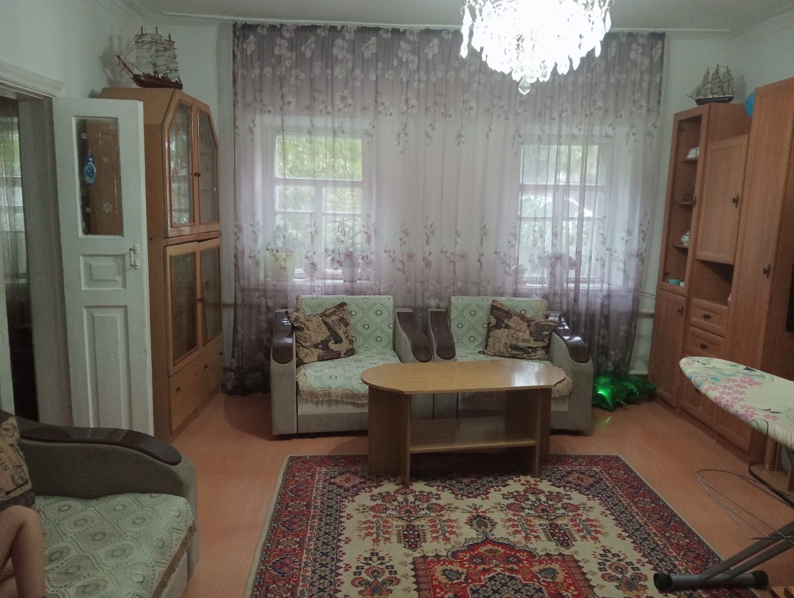 Срочно продают Дом 4 - х комн  либо обмен на квартиру 2-х  комн