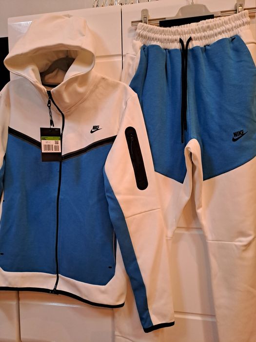 Nike Tech Flecce S&M