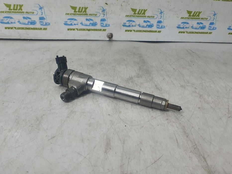 Injector 1.5 dci k9k 872 h8201636333  0445110800 Dacia Duster 2