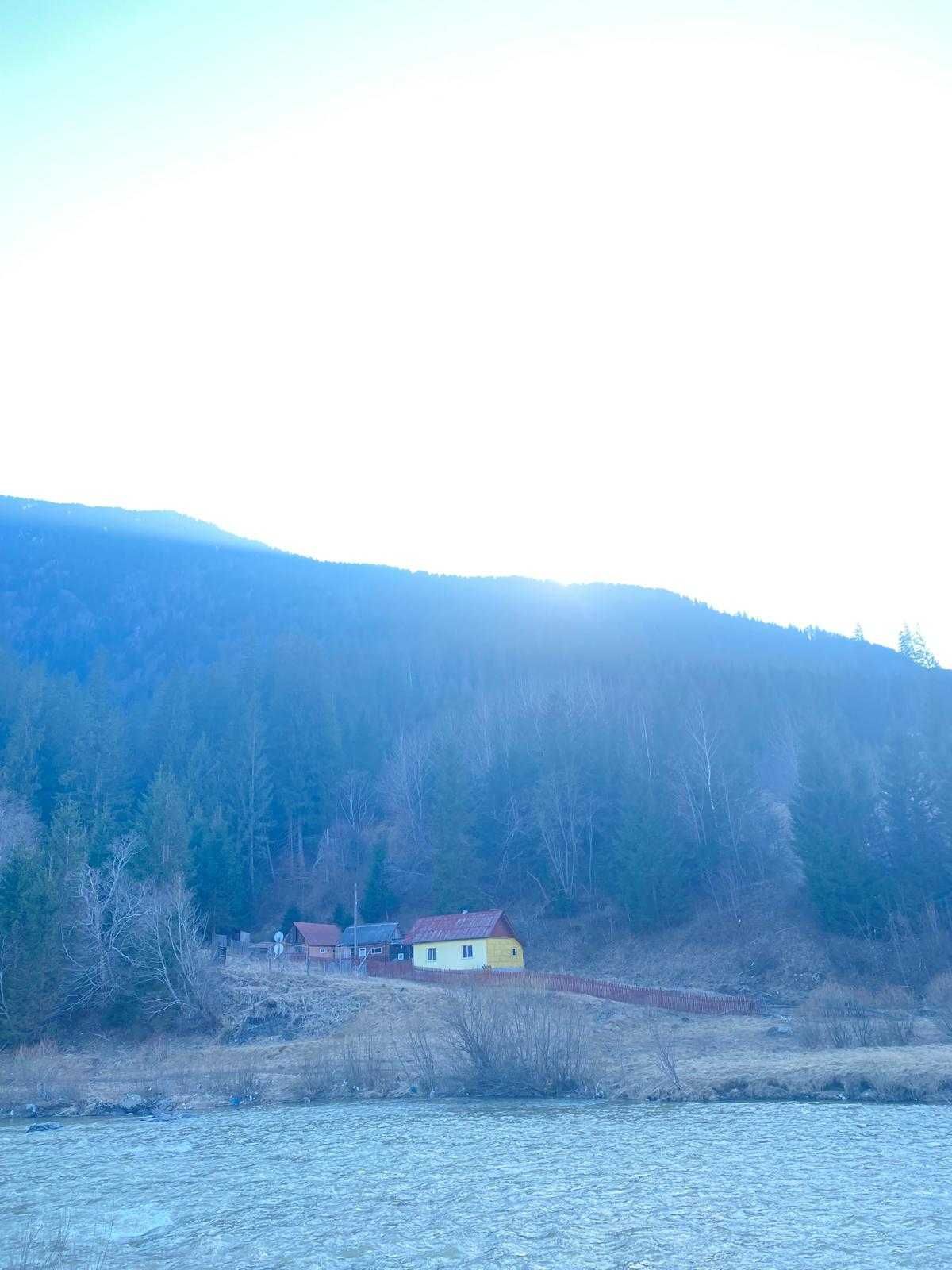 Teren 1,71 ha + constructie , sat Chiril, comuna Crucea, jud. Suceava