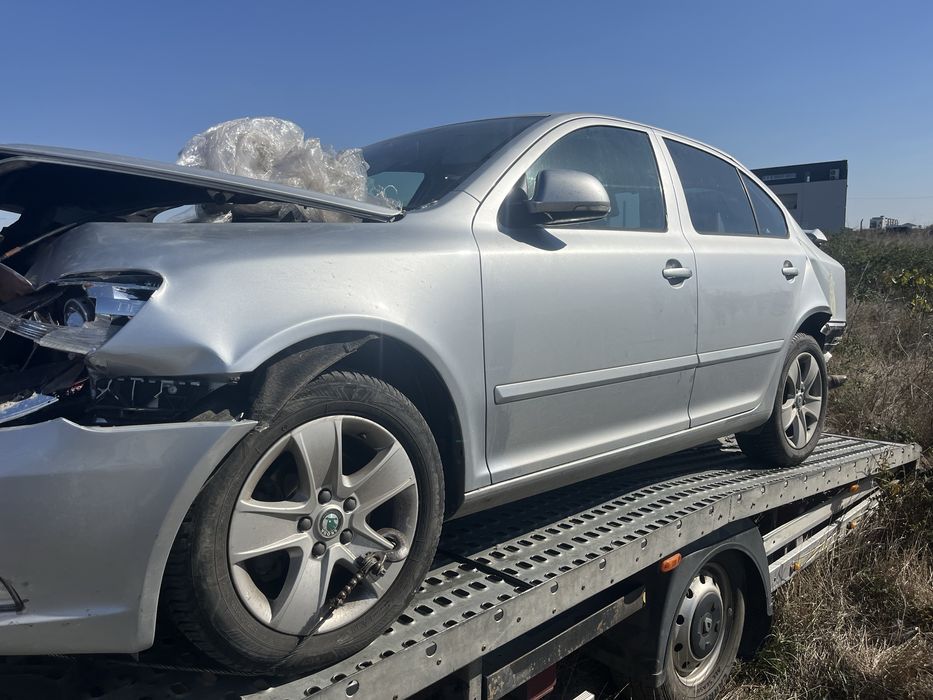 Dezmembrez Skoda Octavia 2 facelift 2.0 diesel 103 kw 2010-2014