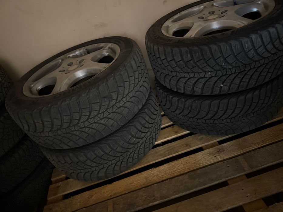 Зимни гуми 255/45/18 kumho