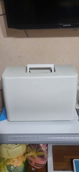 Продам швейную машину Janome Q23G за 130000 тг.