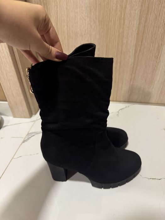 Дамски ботуши с ток Номер:40