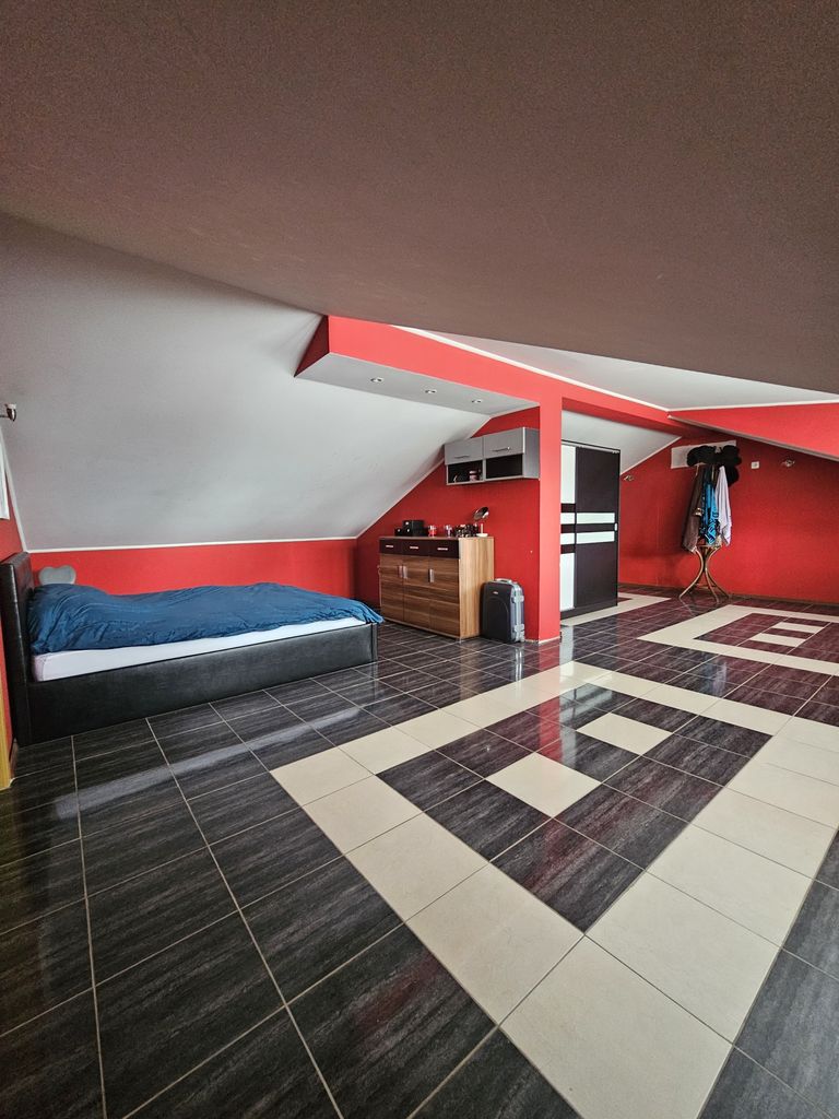 Продава се Къща в с. Брестник, Област Пловдив - 245 кв.м за 1429 €/кв.м - Снимка #10