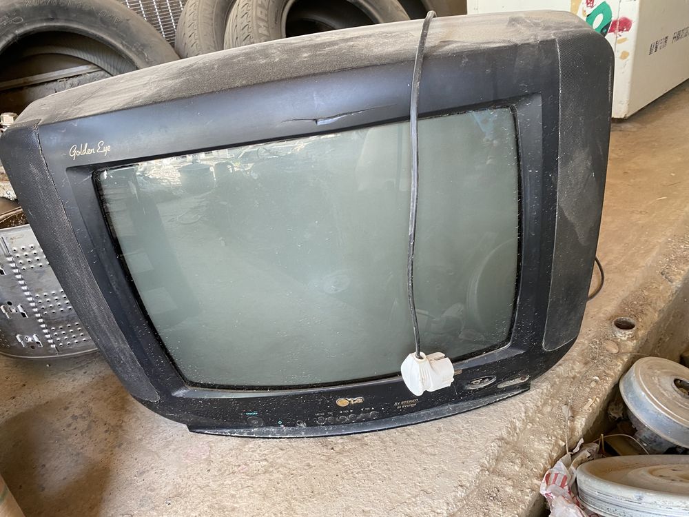 Телевизор елжи
