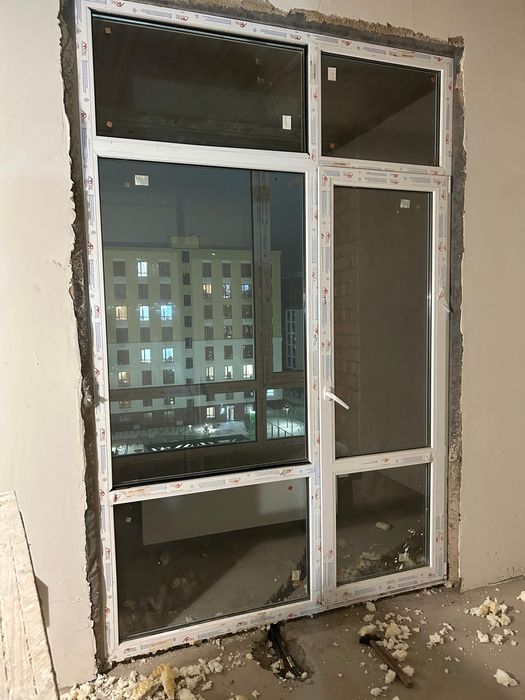 Продам витринное окно