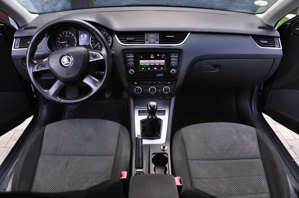 Vând Skoda Octavia 2015