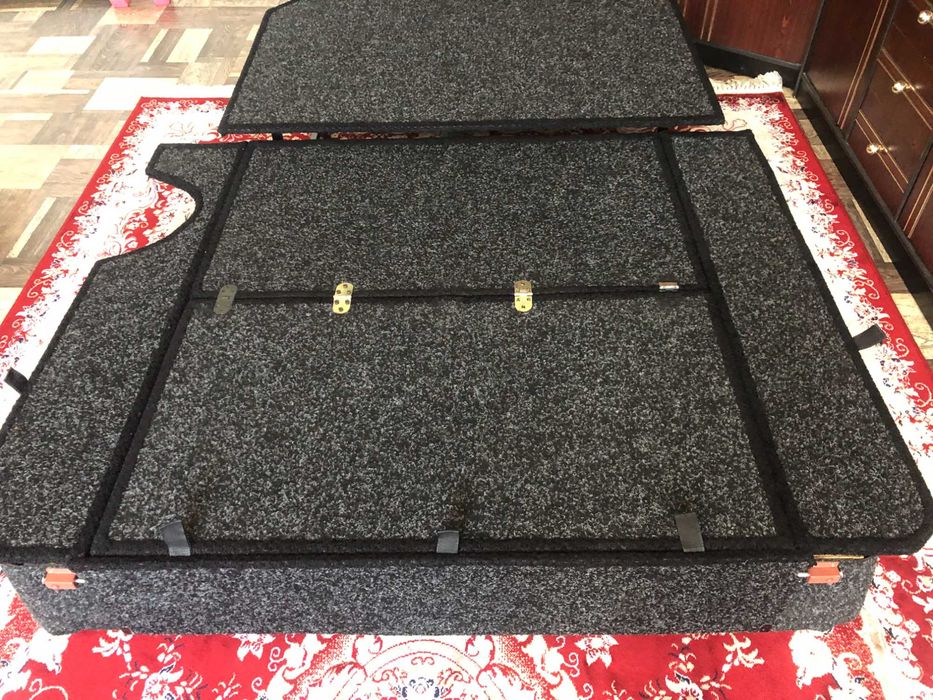 В Митсубиси Паджеро Спорт 1 спальник