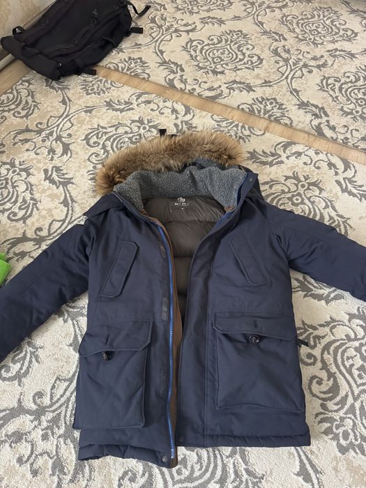 Продам пуховик аляска в х/с