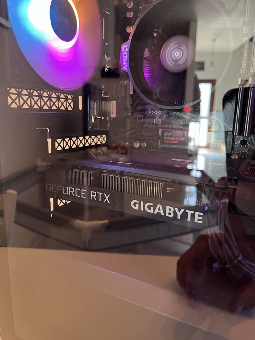Геймърски компютър Ryzen 5 5500, 32GB RAM, NVIDIA RTX 3060 12GB + SSD