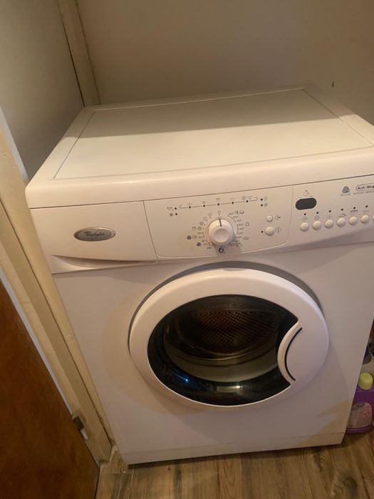 Masina de spalat  WHIRLPOOL