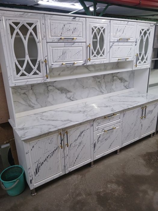 Кухинний kuhinniy