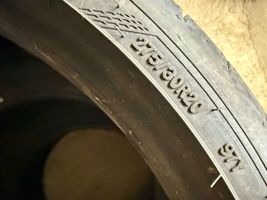 Гуми Спорт пакет за BMW рънфлат Good Year Eagle F1