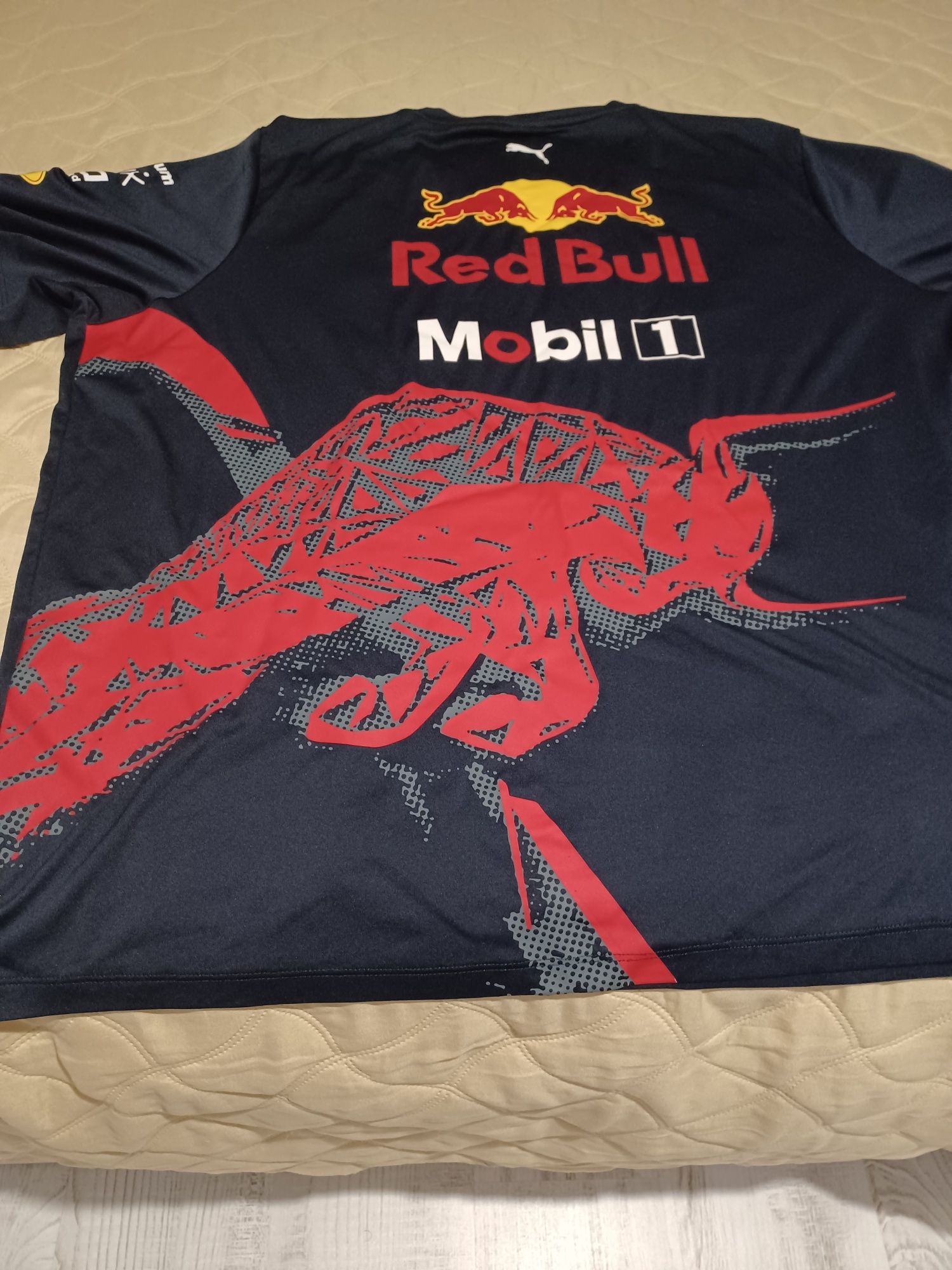RED BULL RACING PUMA оргинална мъжка тениска в отлично състояние