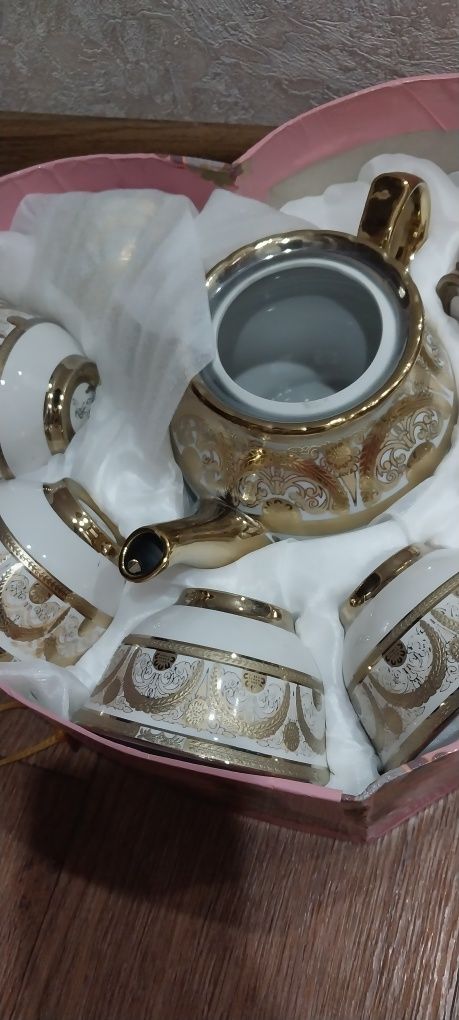 Продам 2 набора кисешек