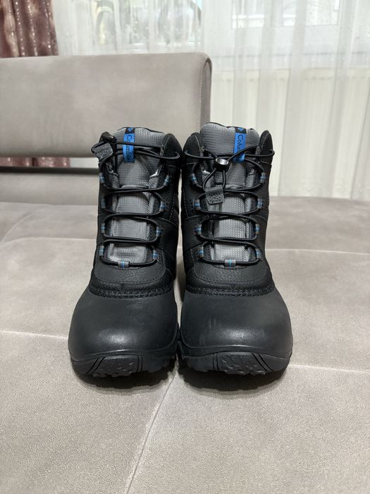 Vând cizme iarna Columbia