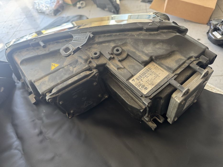 Фарове Audi A8 4D/H