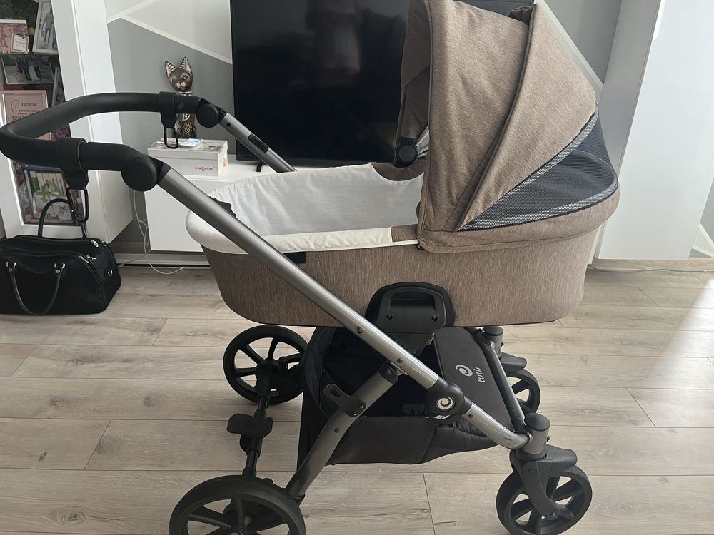 Бебешка количка tutis leo 2 in 1