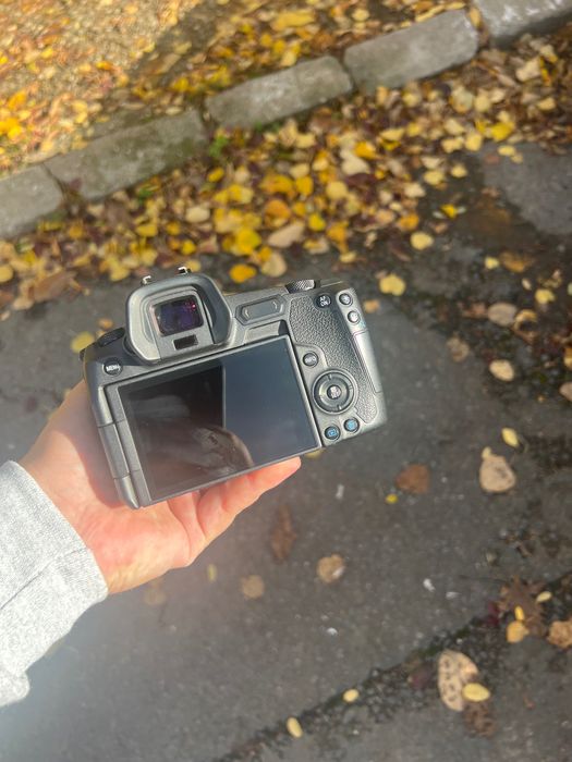 Canon Eos R , ca și nou