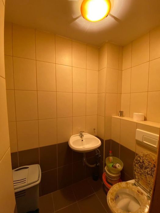 Ofer spre inchiriere Apartament cu 3 camere