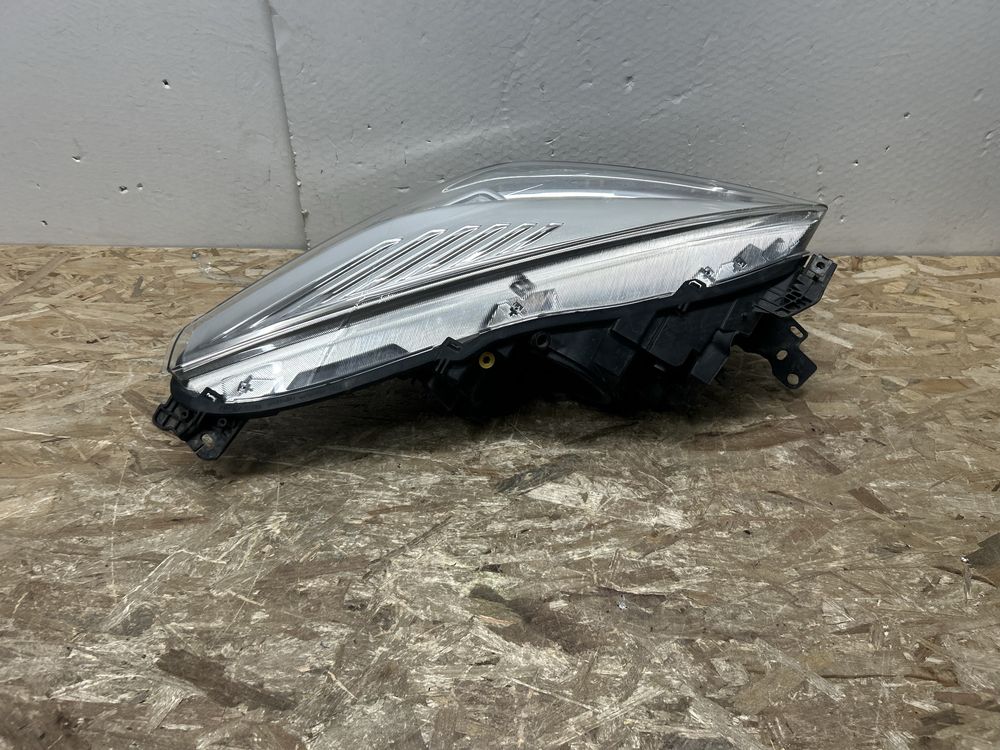 Far faruri Ford Kuga facelift bi xenon adaptiv stanga 2016-2019