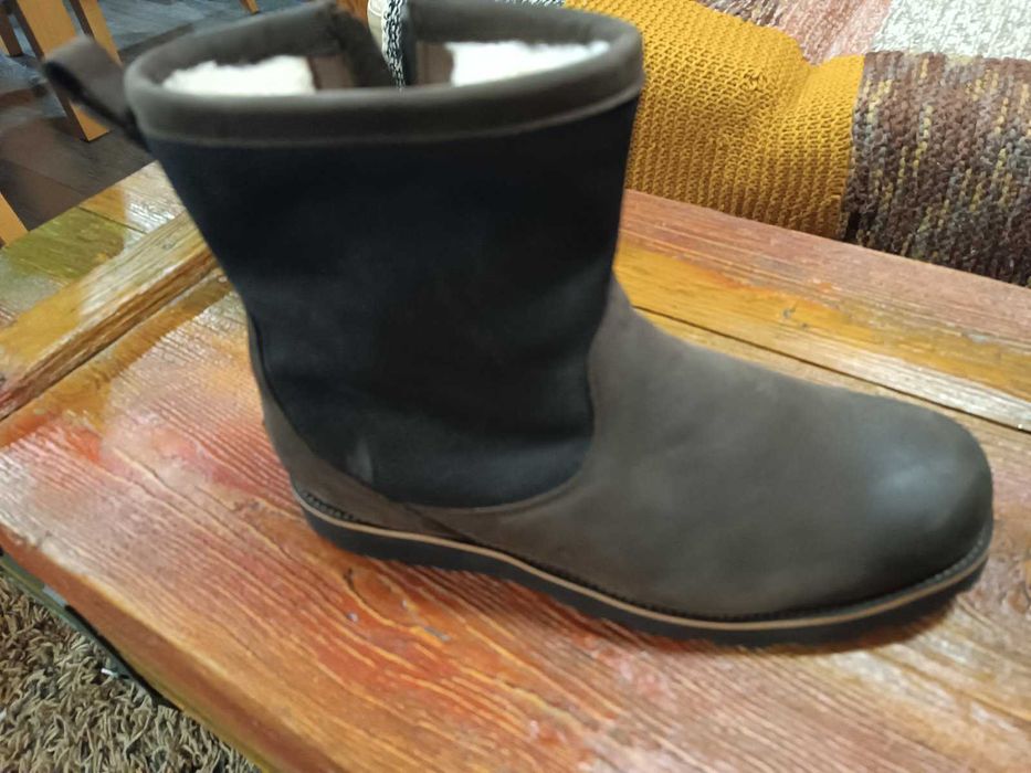 МЪЖКИ БОТУШИ UGG Мen's Hendren TL Boot