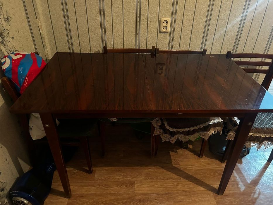 Продается стол, раздвижной